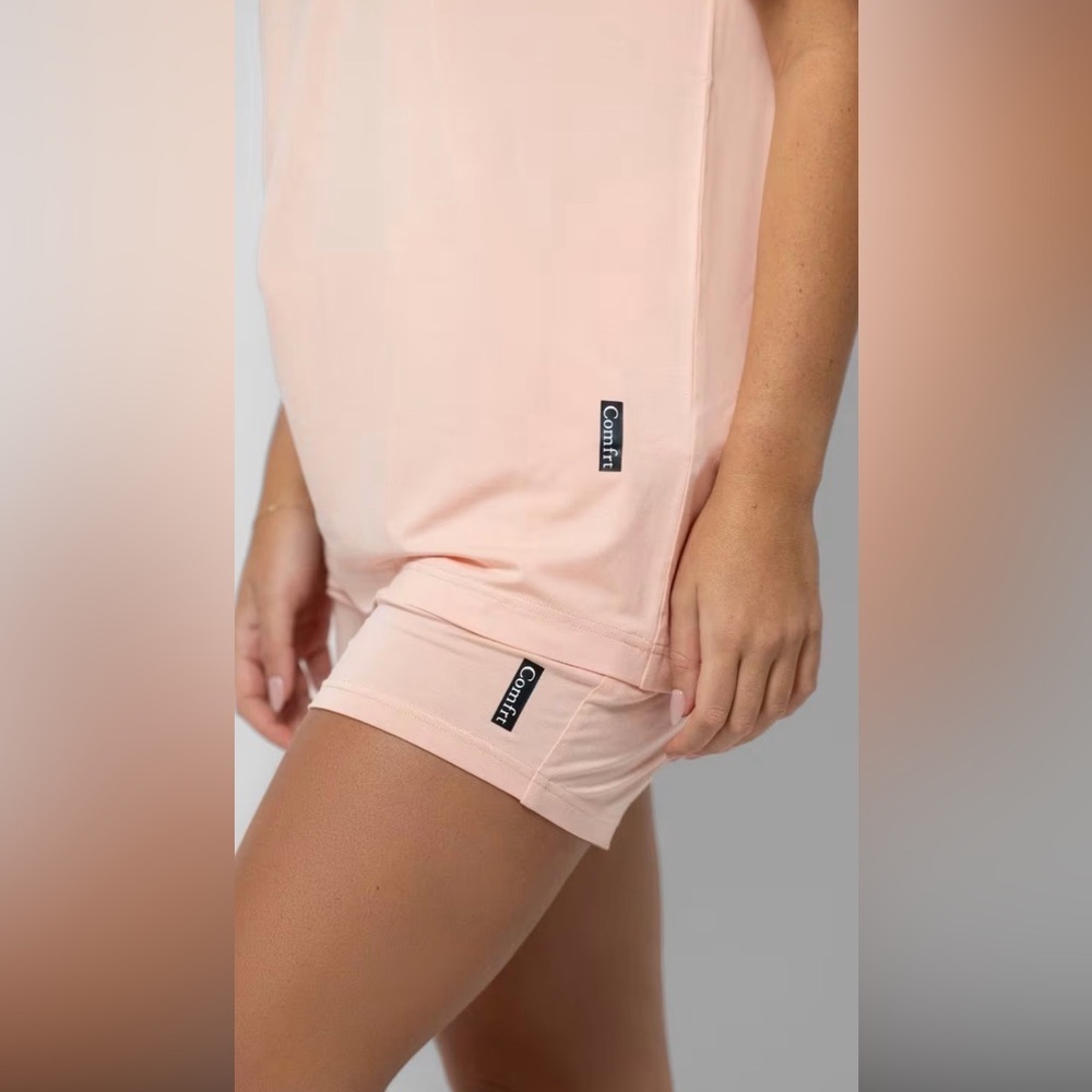 Comfrt Adult Peach Top XL Short Sleeve Crew Neck Cloud Lounge Tee New - Picture 3 of 4